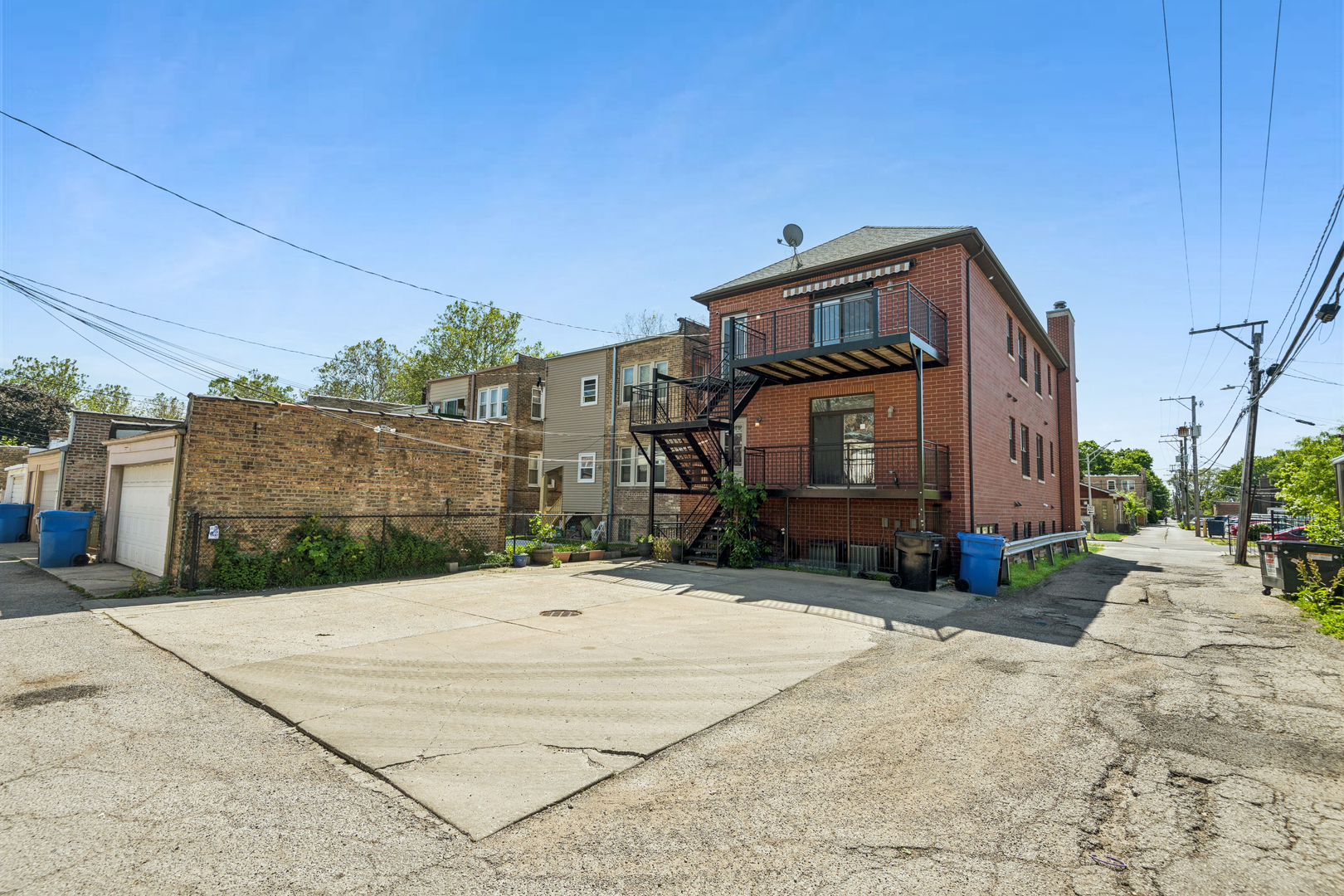 5945 N Campbell Avenue 3 Property Photo 26