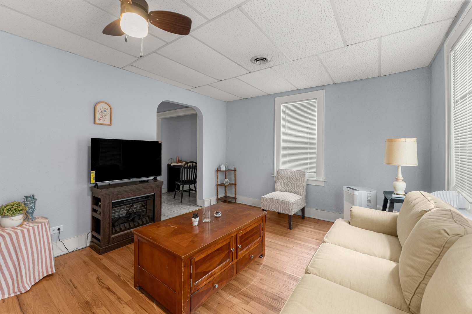 16609 Emerald Avenue Property Photo 6