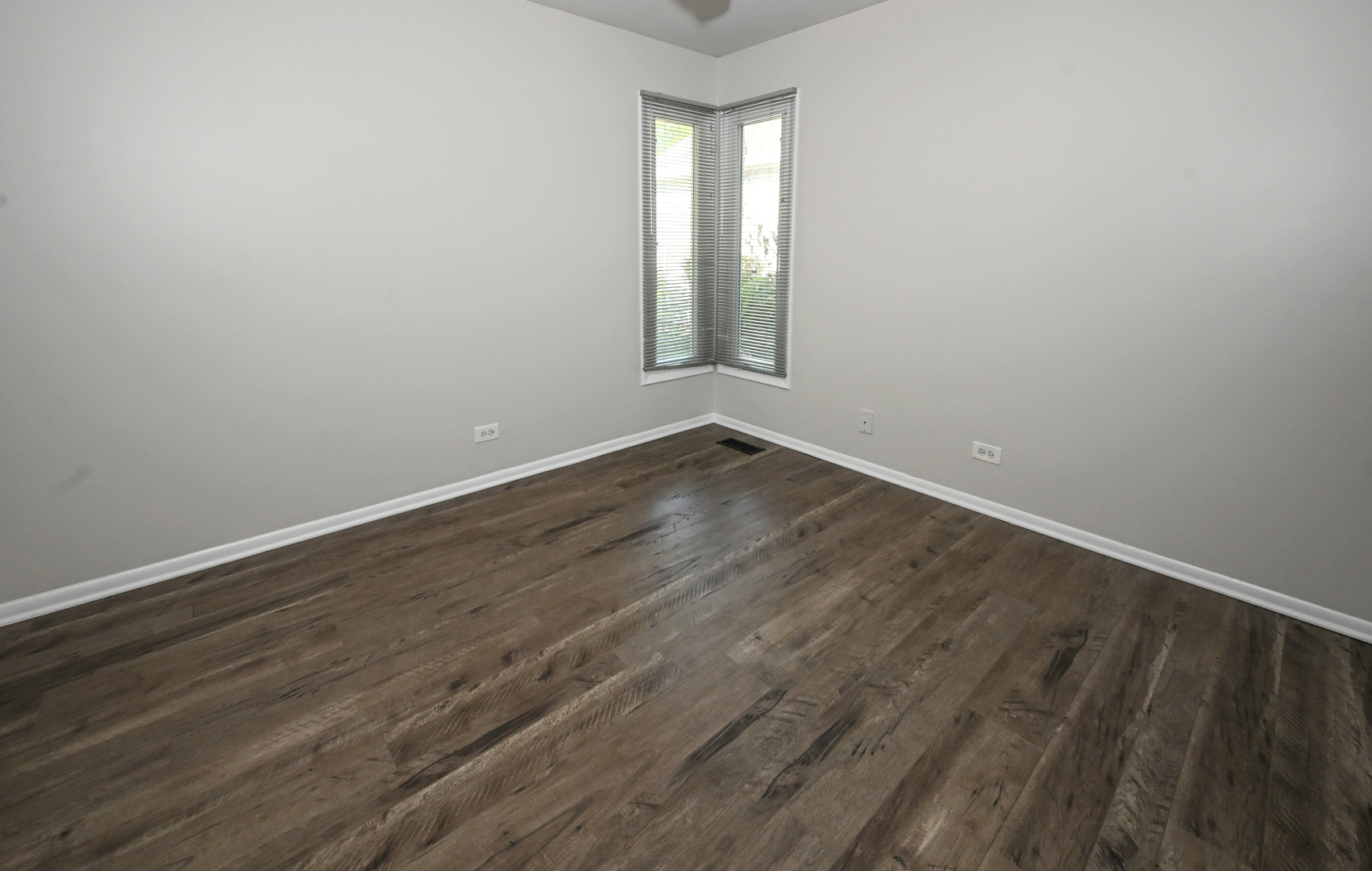 230 University Lane Property Photo 17