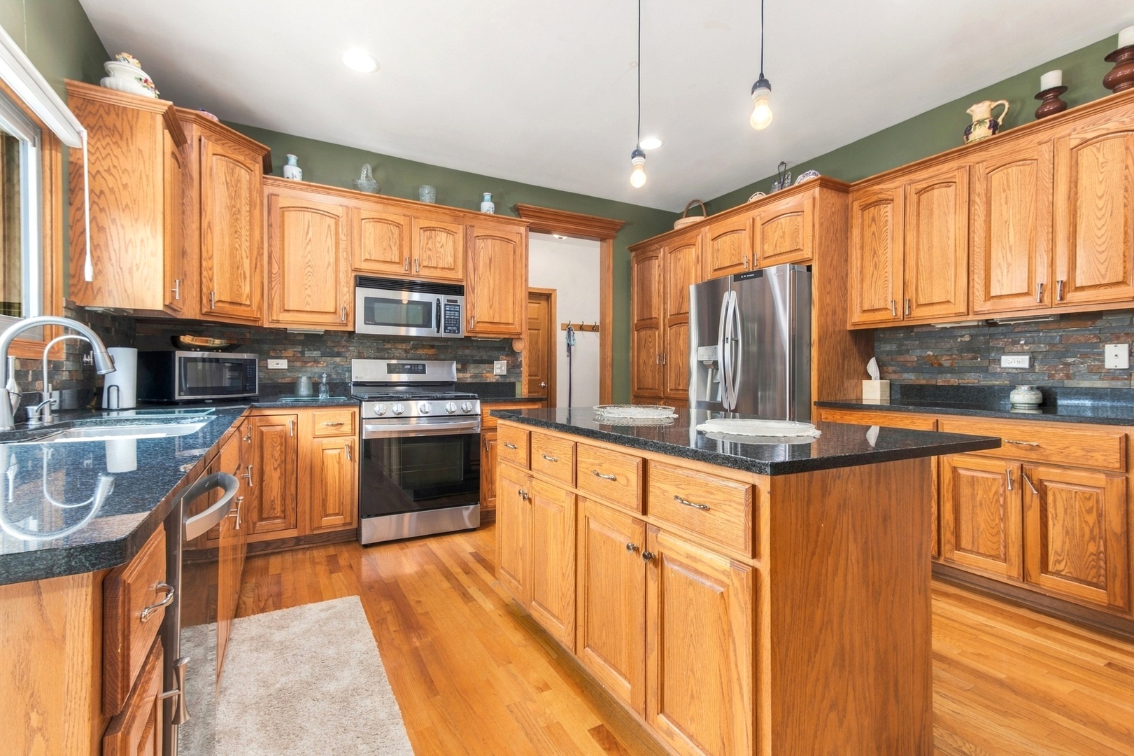 1009 Callaway Drive Property Photo 7