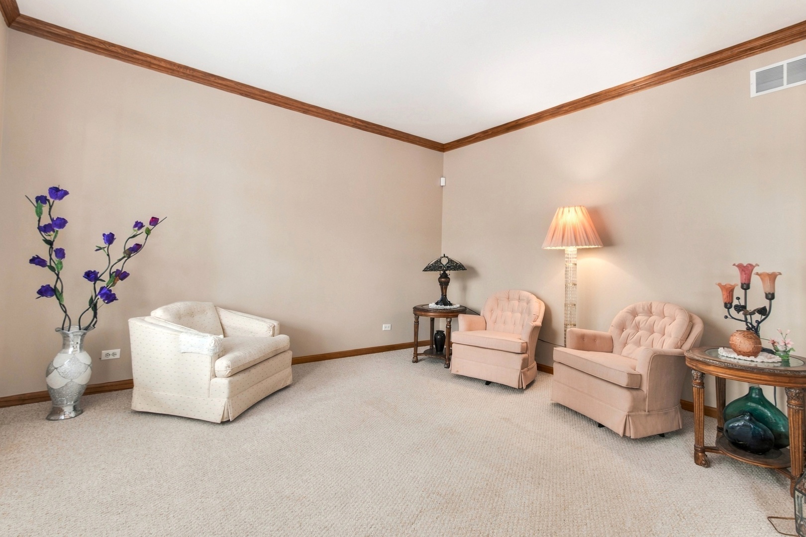 1009 Callaway Drive Property Photo 9