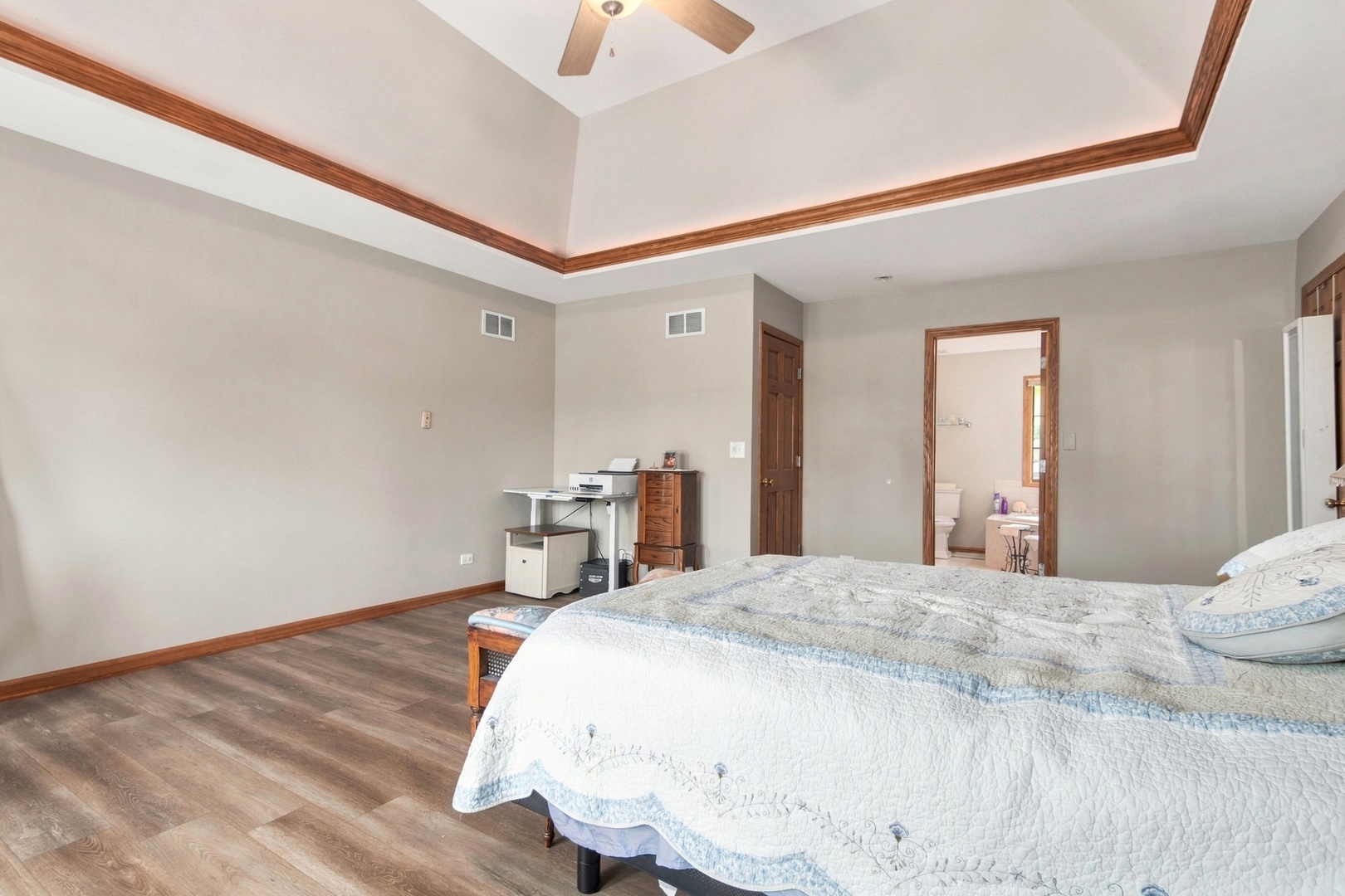 1009 Callaway Drive Property Photo 13