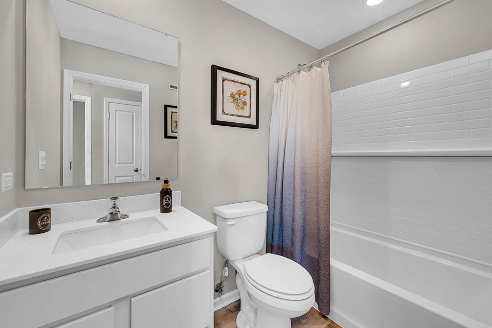 1370 Foxglove Drive Property Photo 45