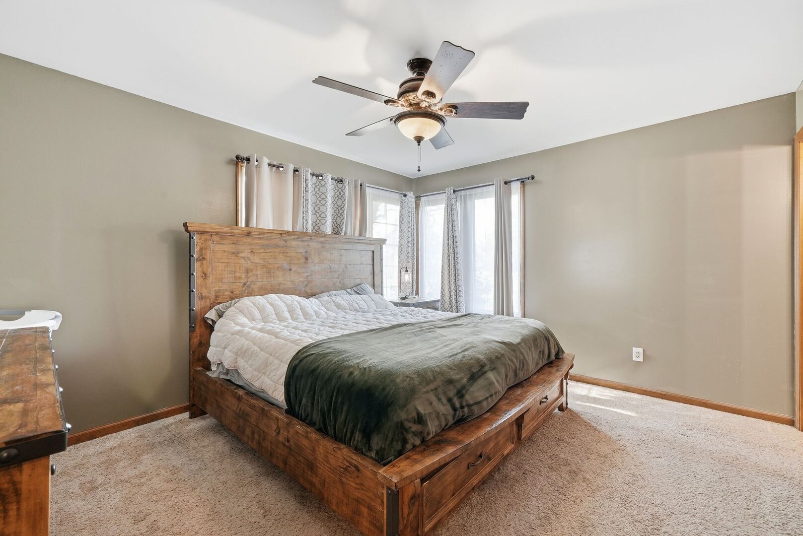 8 Woodside Avenue Property Photo 15