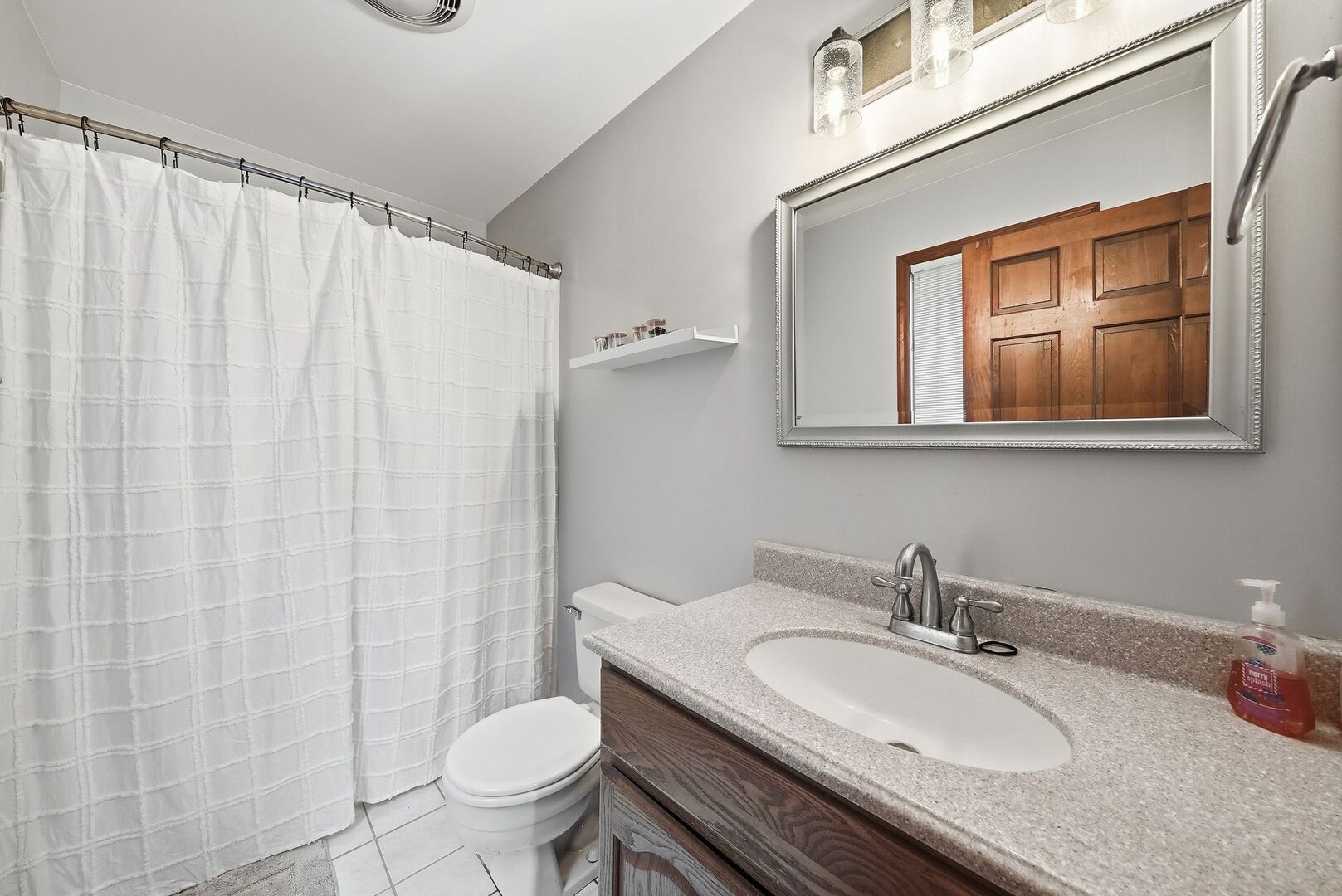 8 Woodside Avenue Property Photo 17