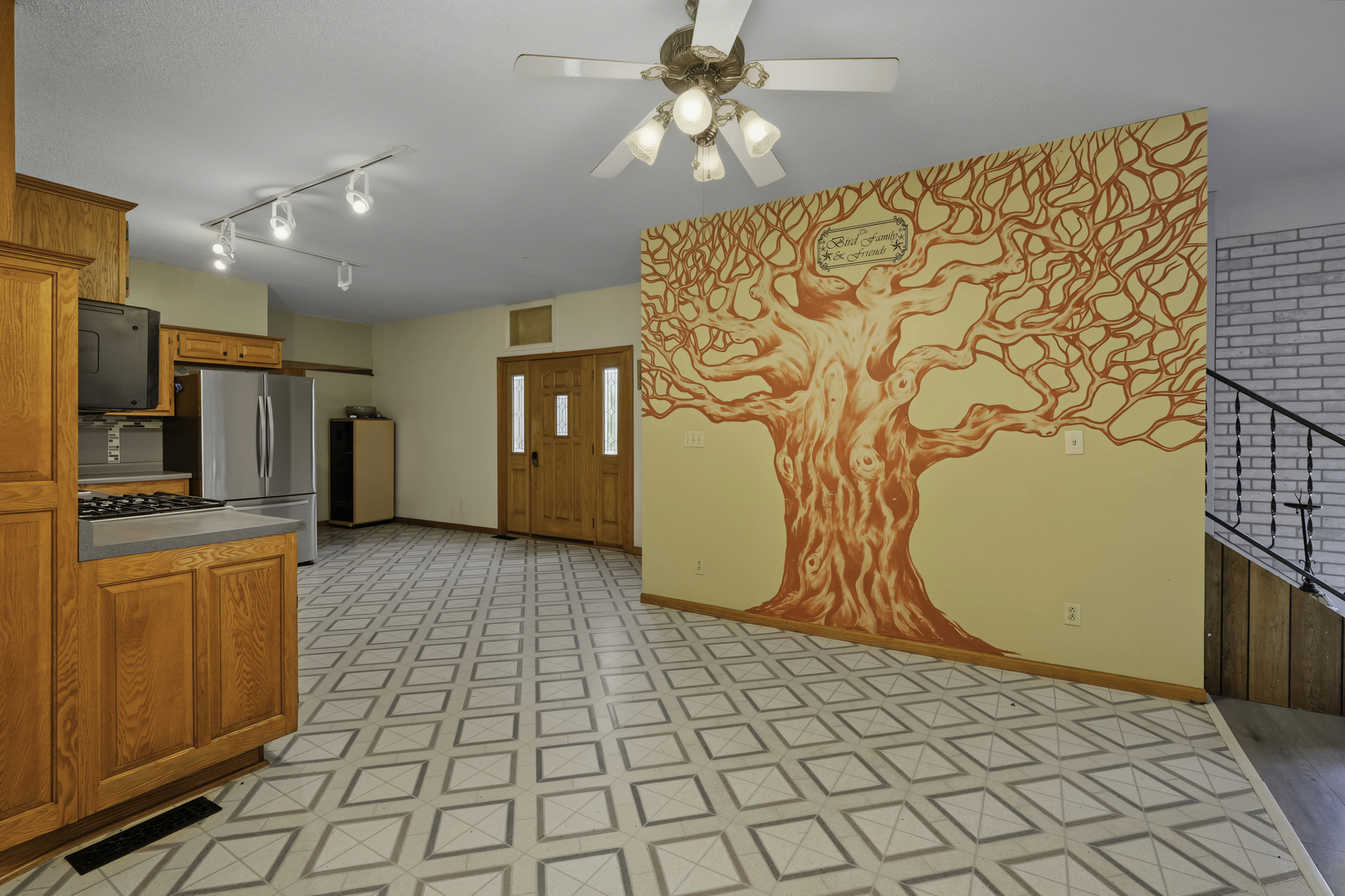 111 Broadway Street Property Photo 12