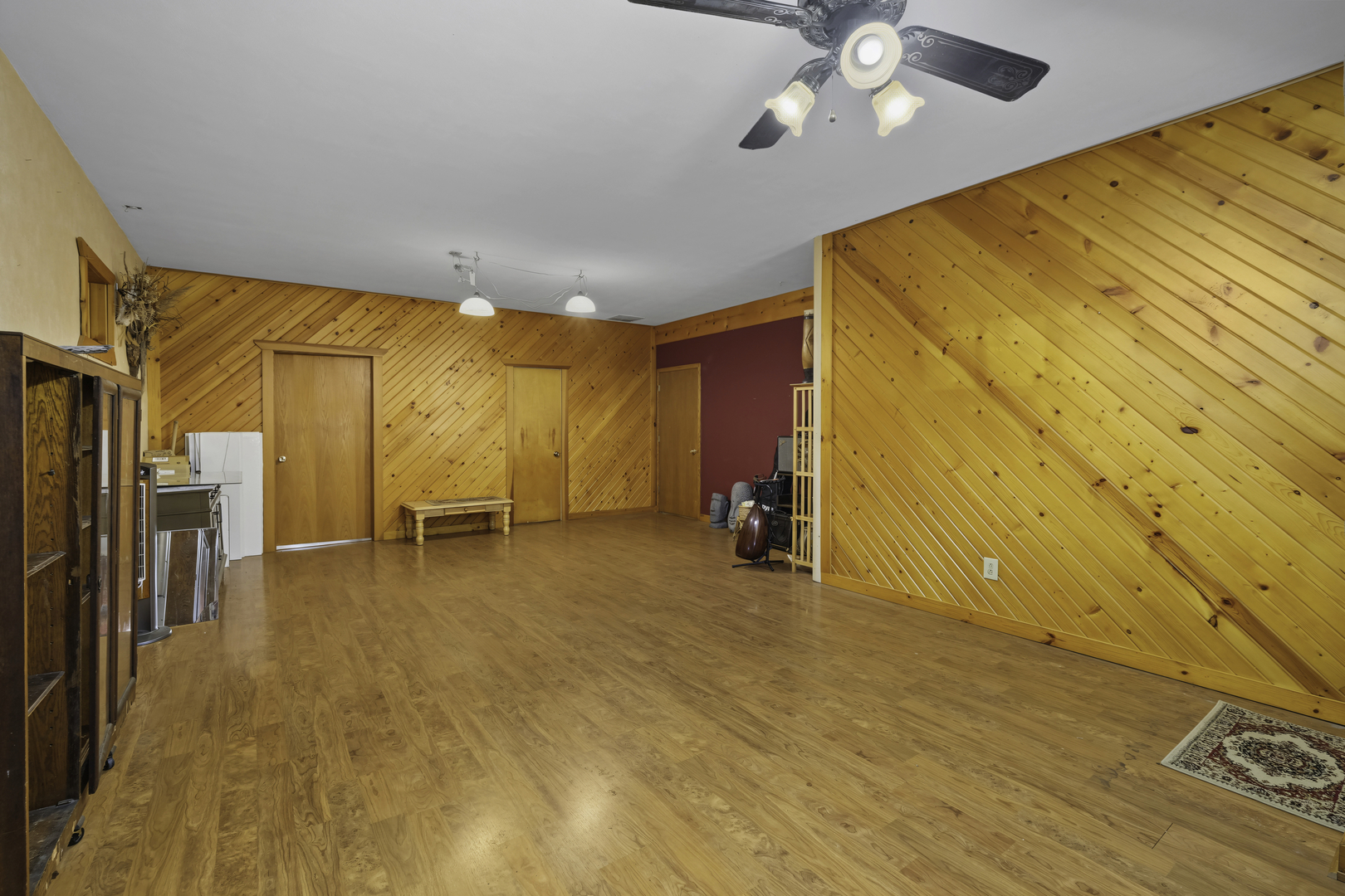 111 Broadway Street Property Photo 18
