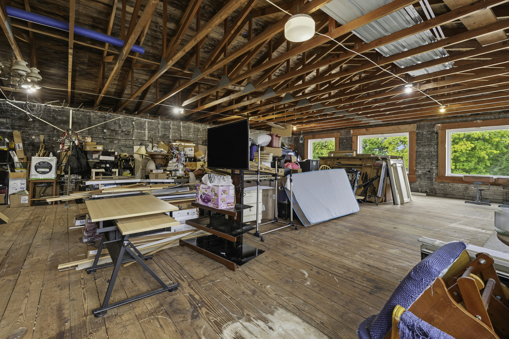 111 Broadway Street Property Photo 20