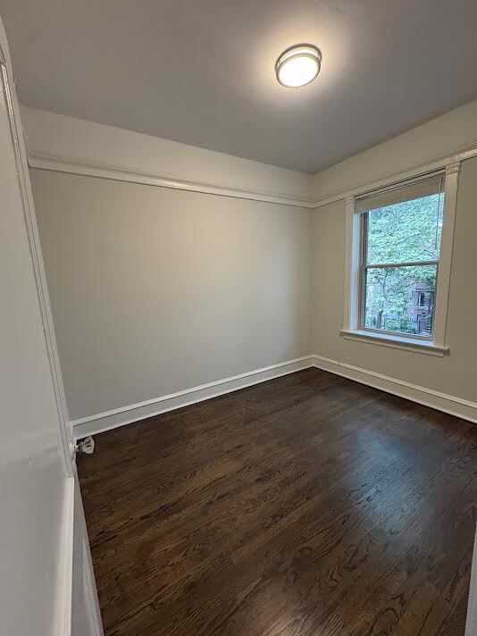 6220 N Wayne Avenue 2 Property Photo 15
