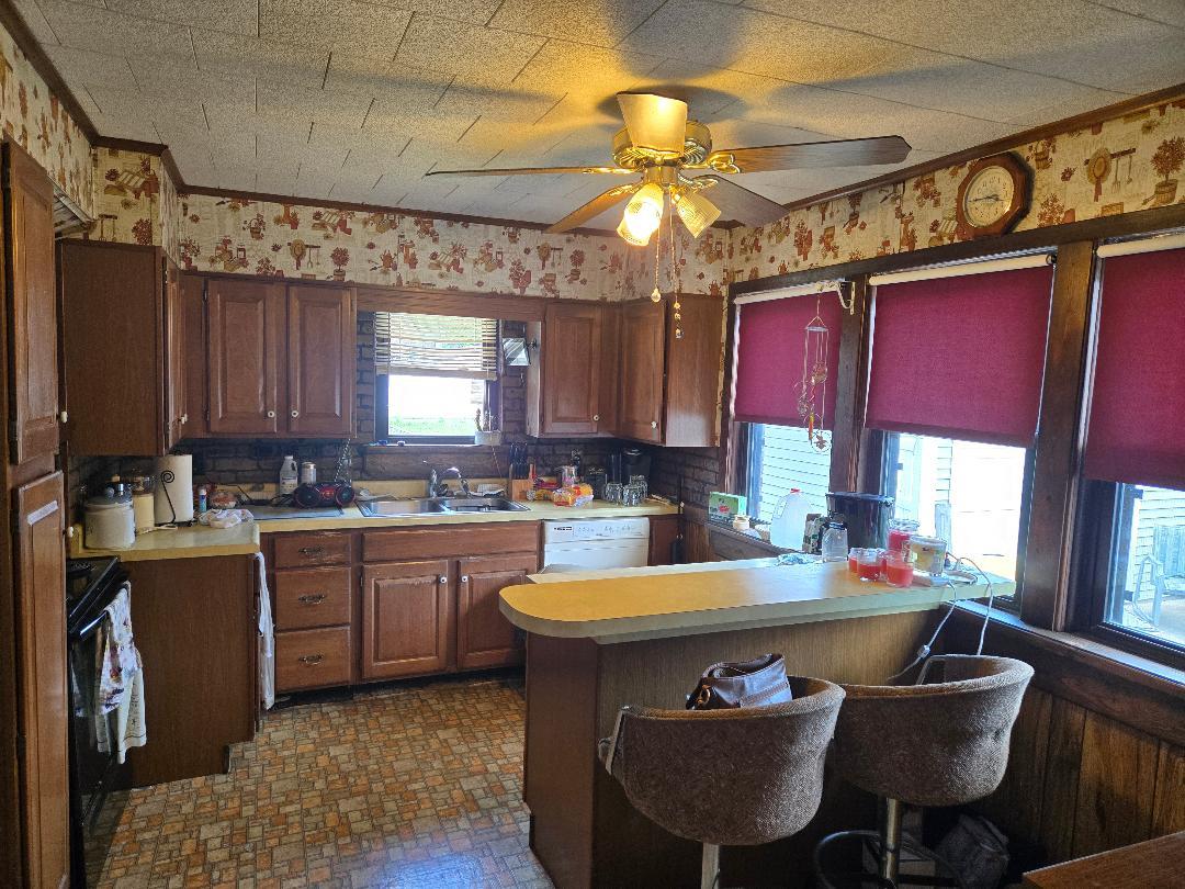 1113 Johnson Street Property Photo 5