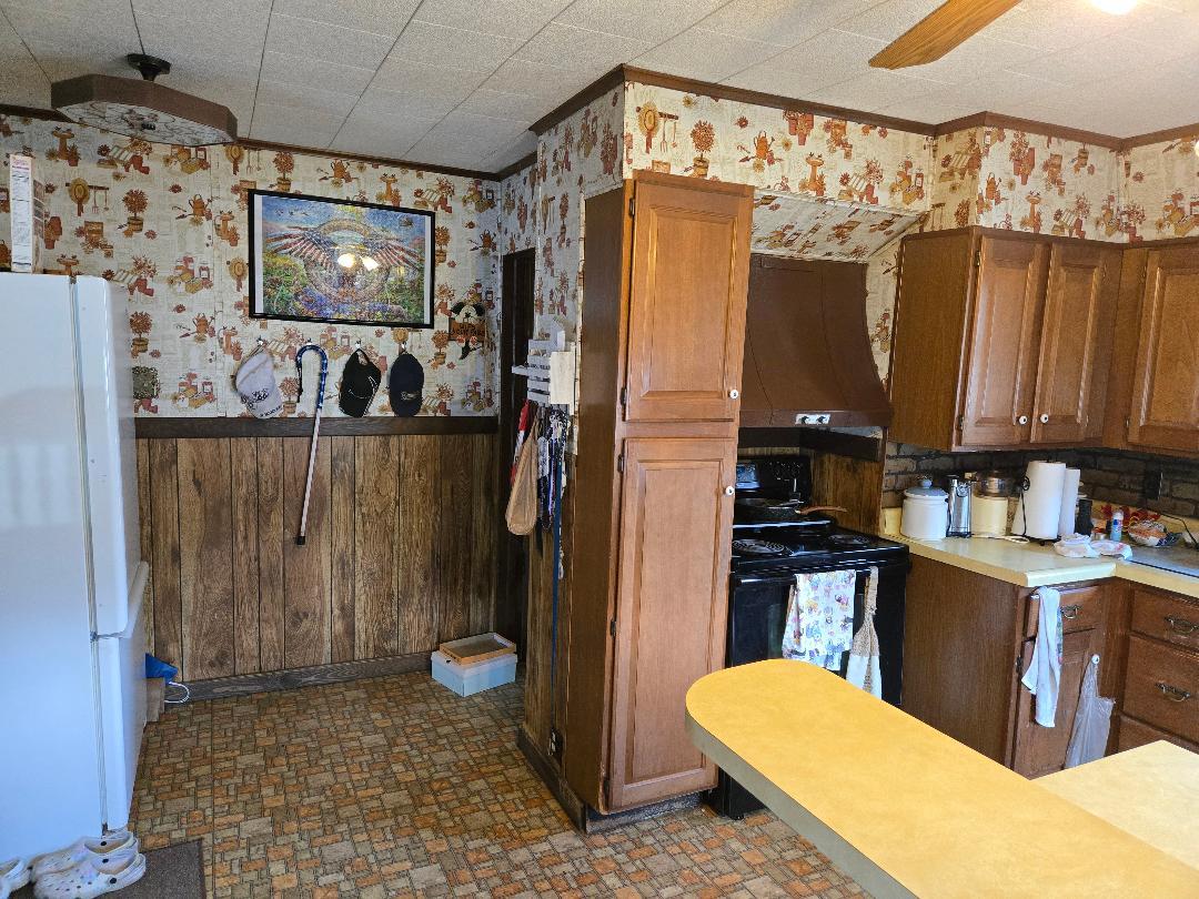 1113 Johnson Street Property Photo 6