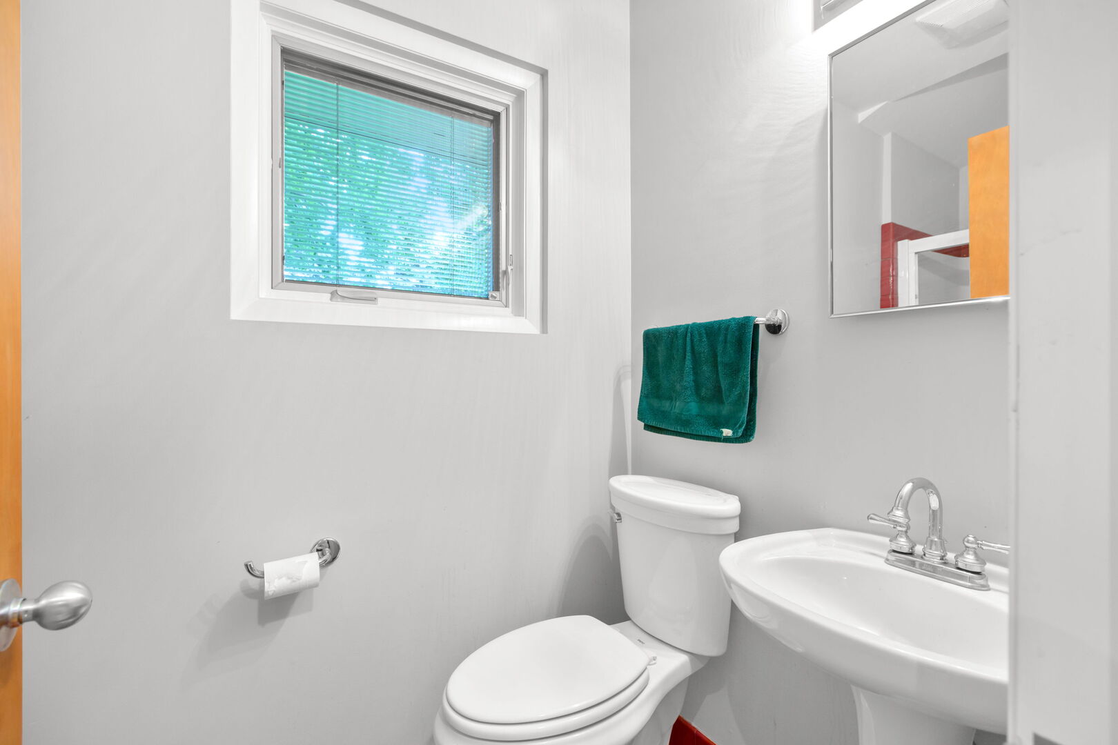 2327 S Circle Drive Property Photo 15