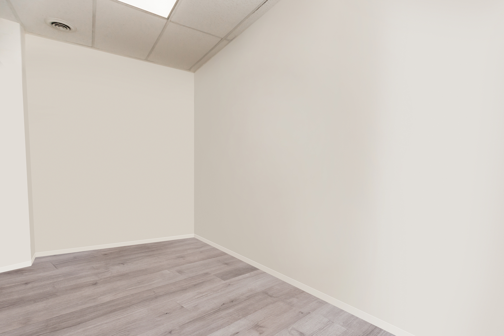 1103 N Western Avenue Property Photo 11