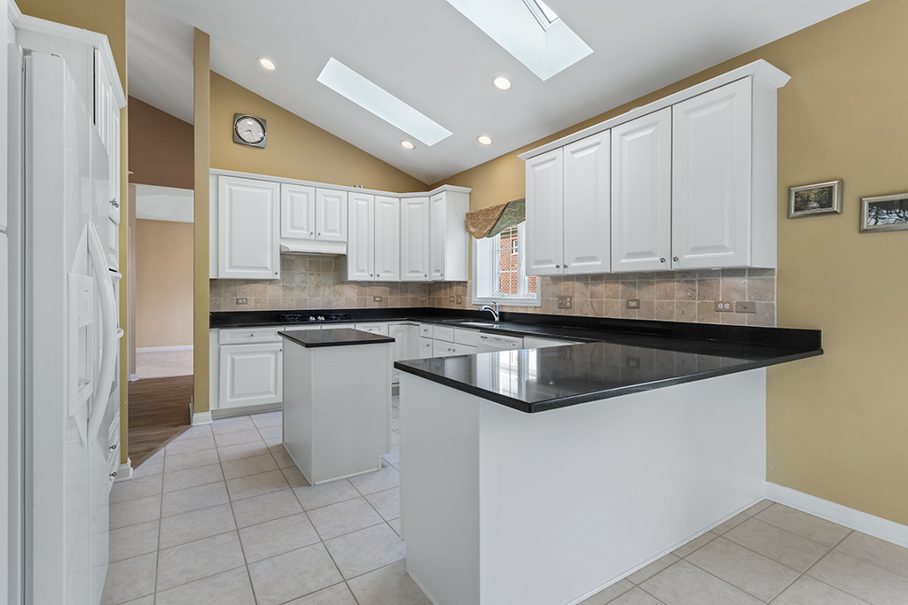 13216 Greenleaf Trail Property Photo 15