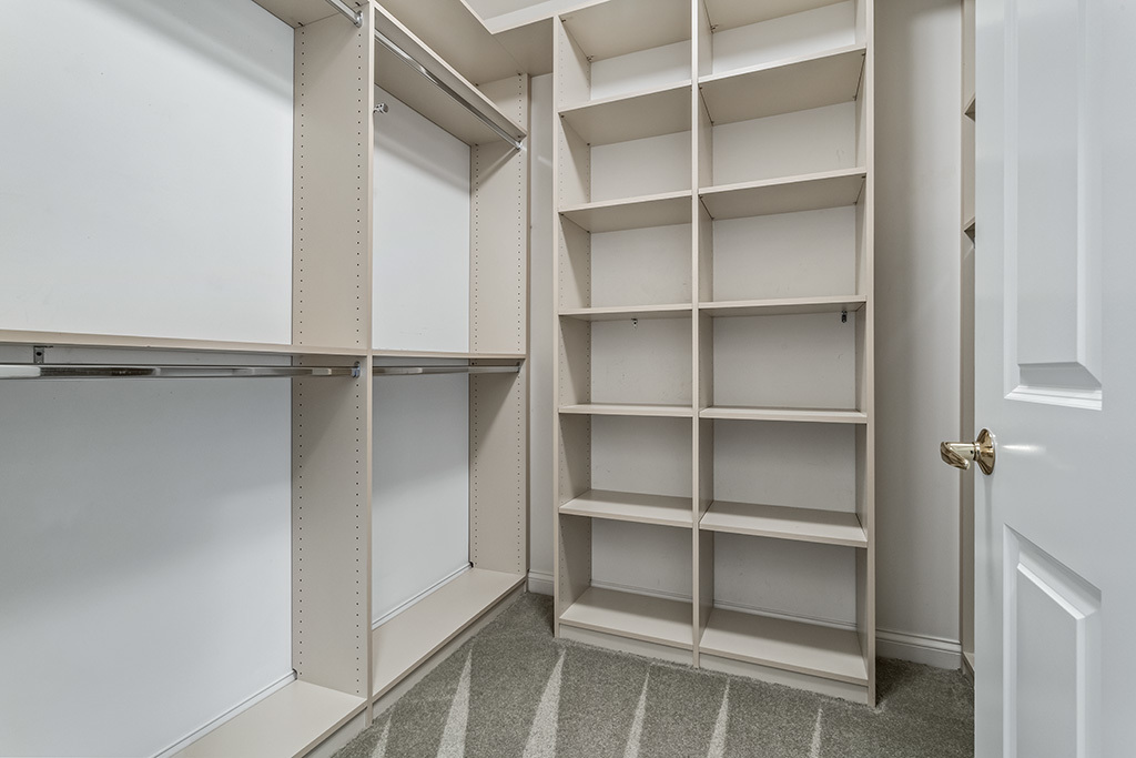 13216 Greenleaf Trail Property Photo 27