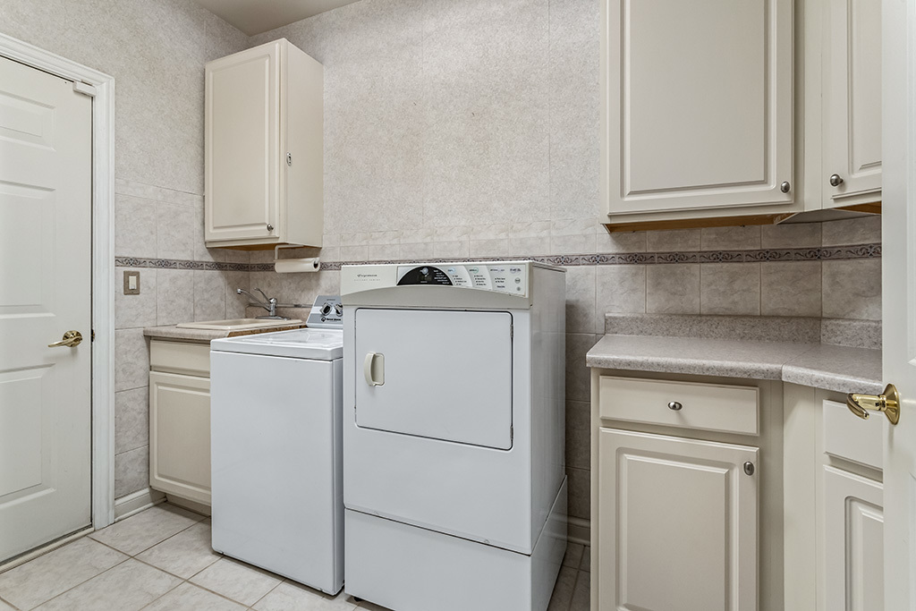 13216 Greenleaf Trail Property Photo 33