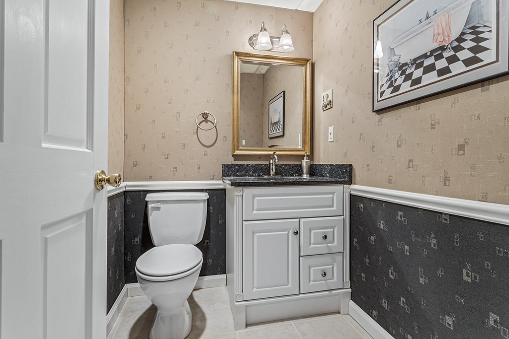 13216 Greenleaf Trail Property Photo 40