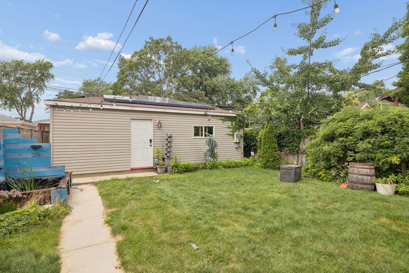 4658 N Kennicott Avenue Property Photo 25