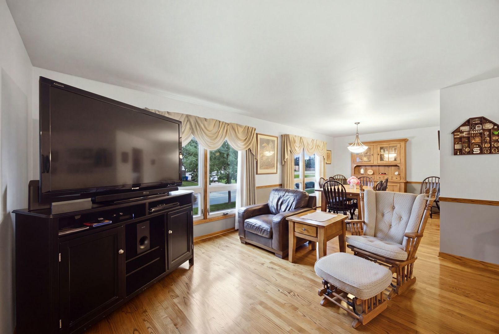 6511 Dunham Road Property Photo 10