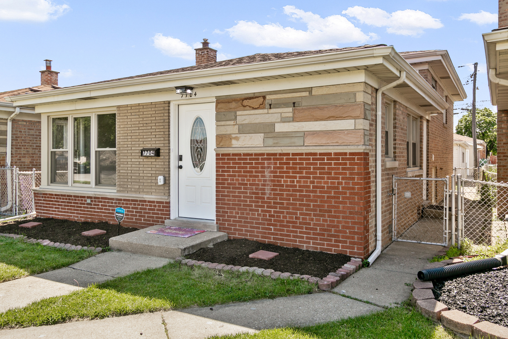 7704 Mcvicker Avenue Property Photo 1