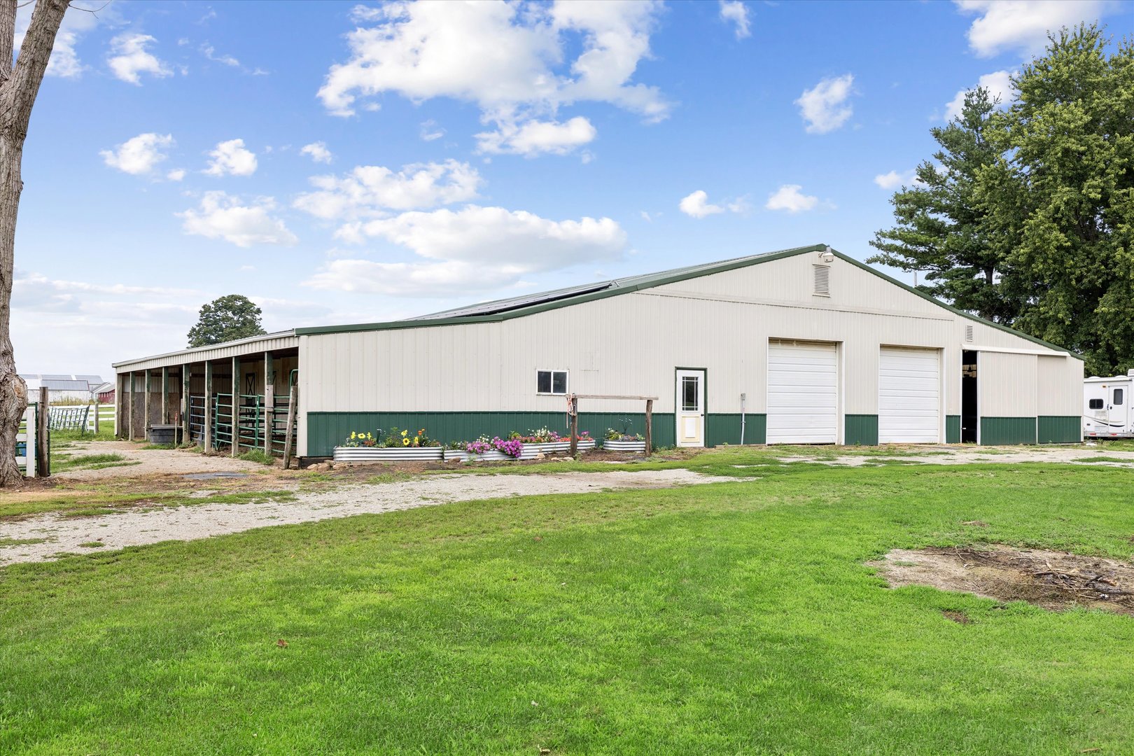 12433 Prairie Center Road Property Photo 10