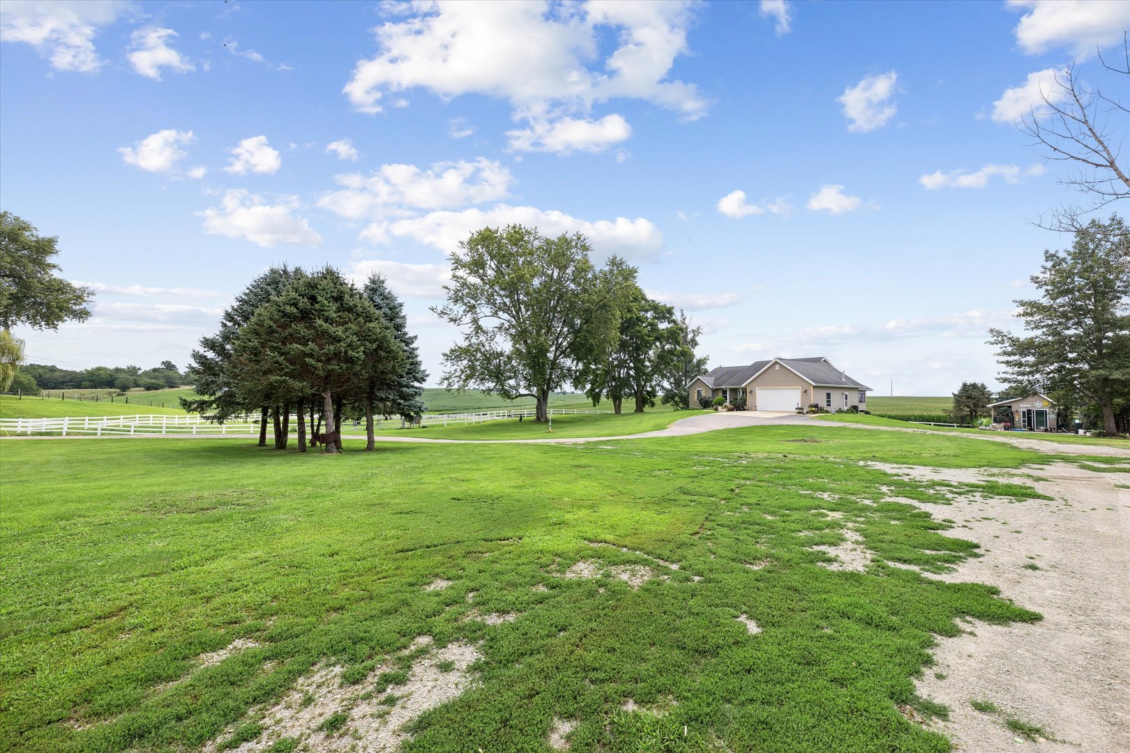 12433 Prairie Center Road Property Photo 14