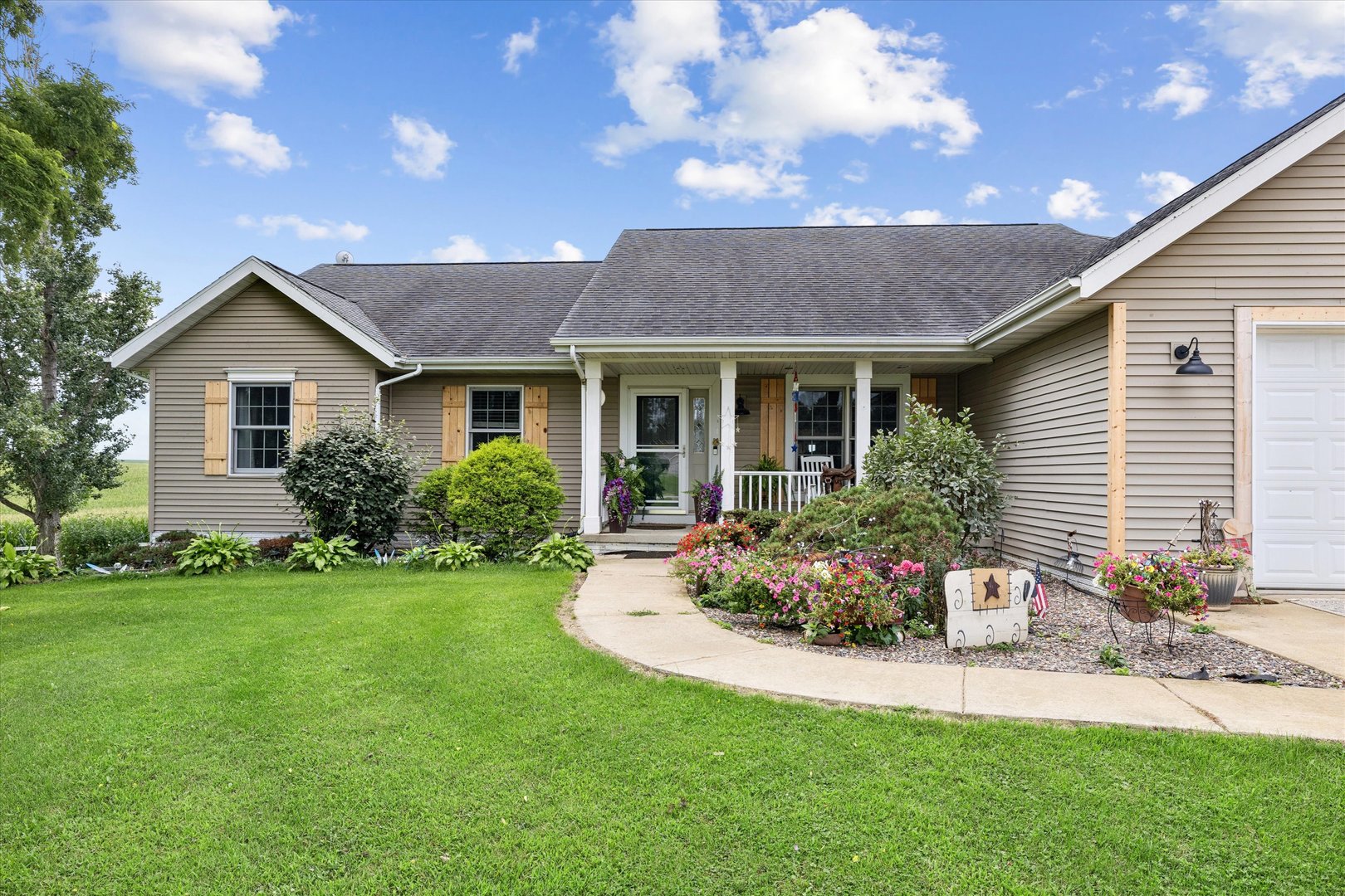 12433 Prairie Center Road Property Photo 19