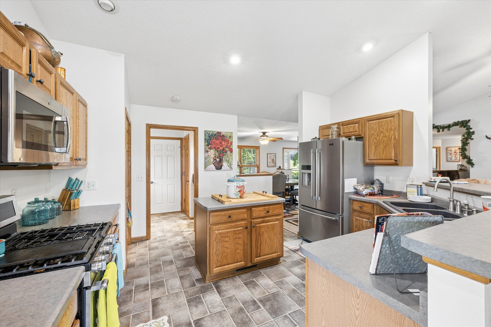 12433 Prairie Center Road Property Photo 31