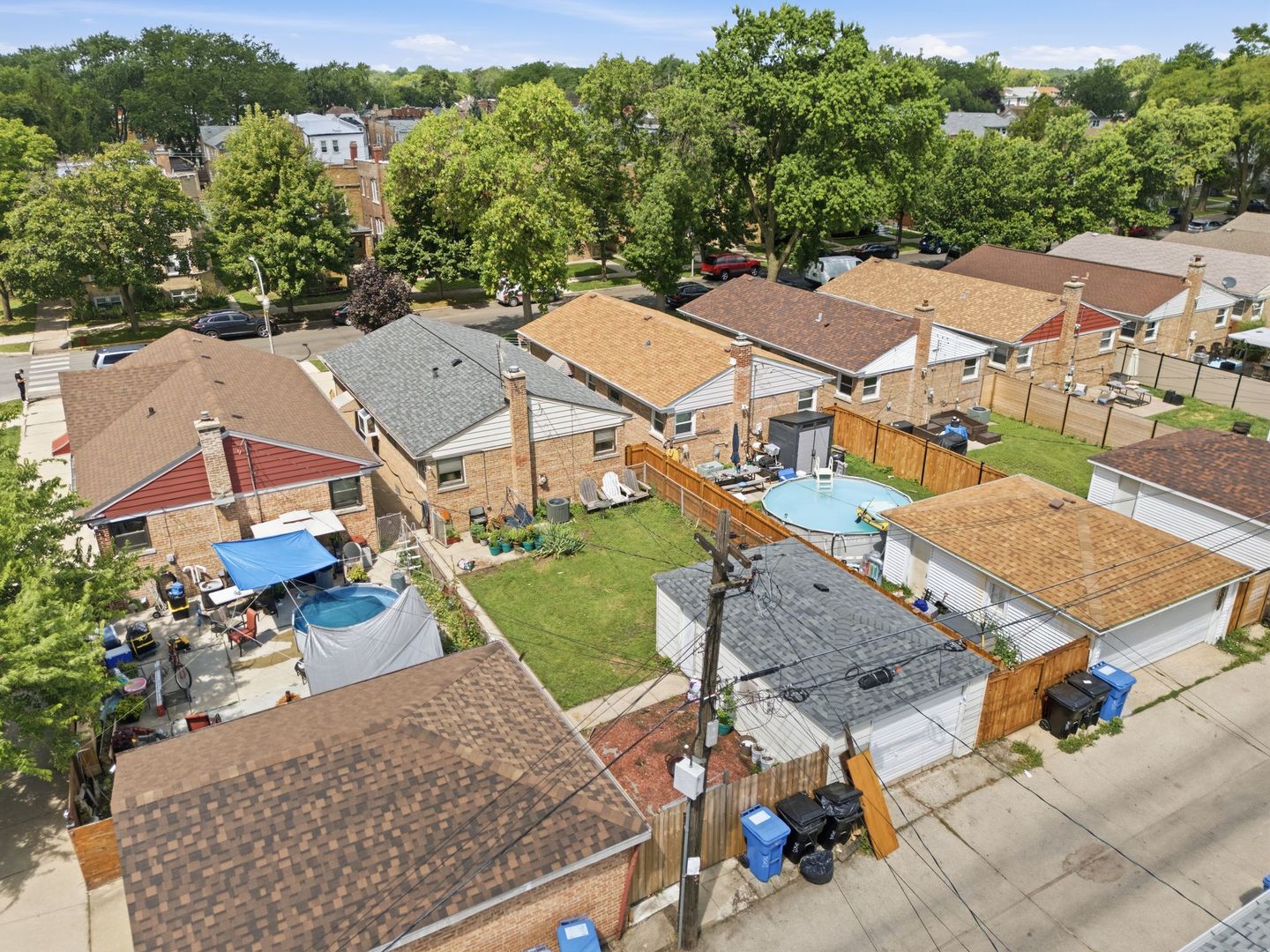 2503 N Menard Avenue Property Photo 31
