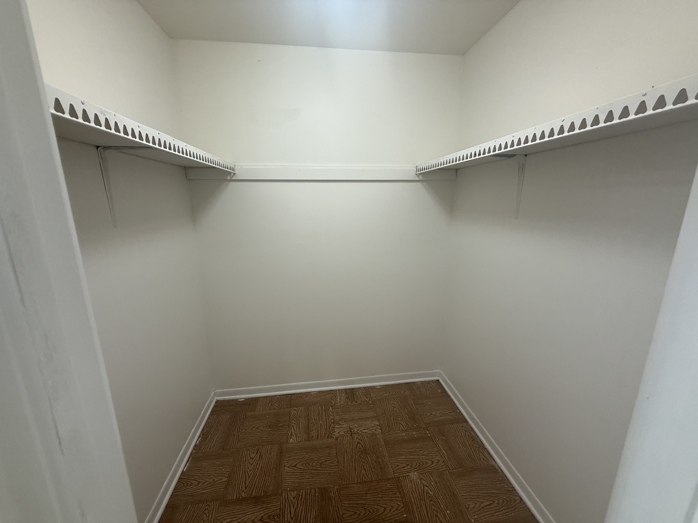 2300 N Harlem Avenue 606 Property Photo 11
