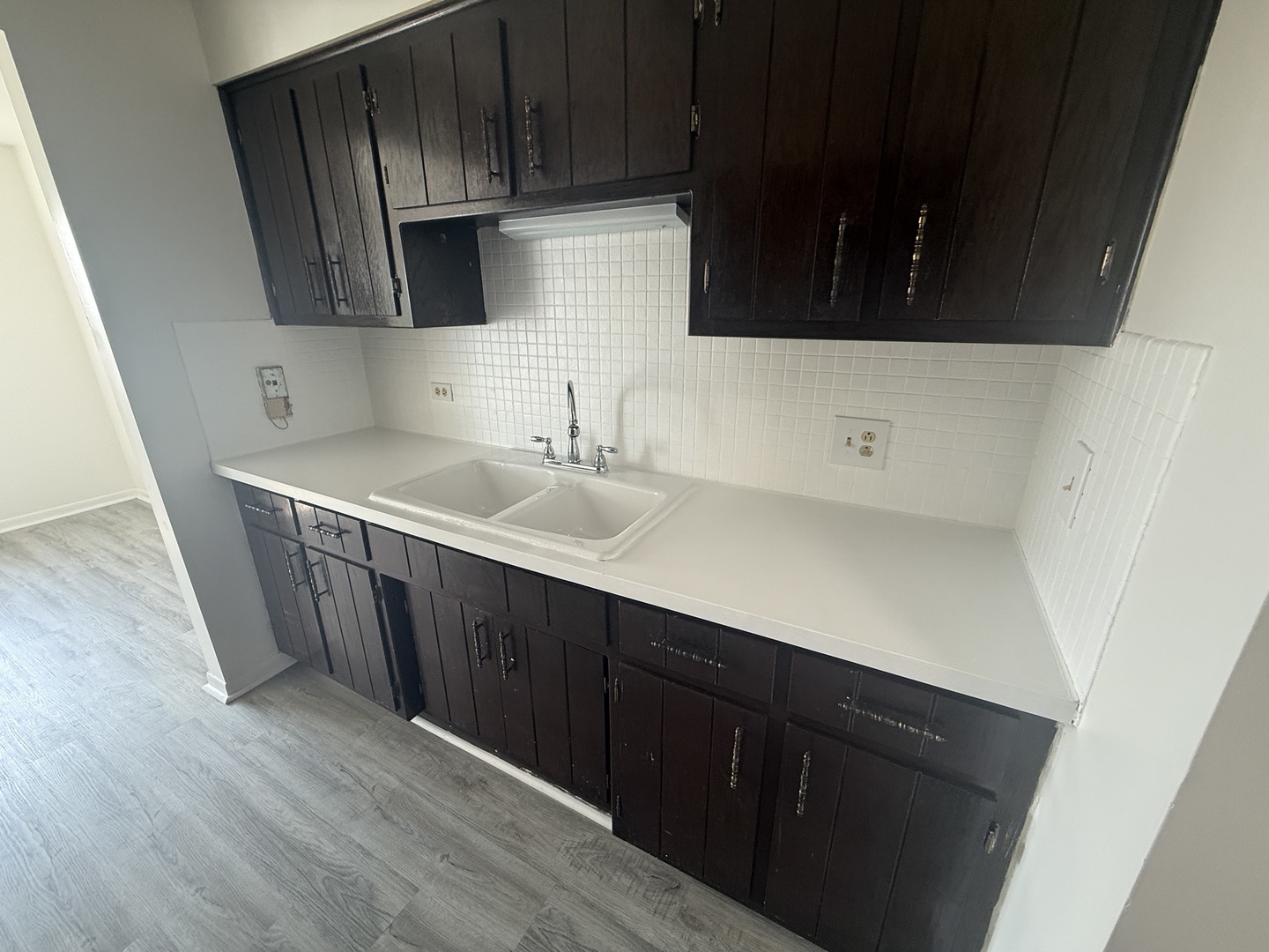 2300 N Harlem Avenue 606 Property Photo 13