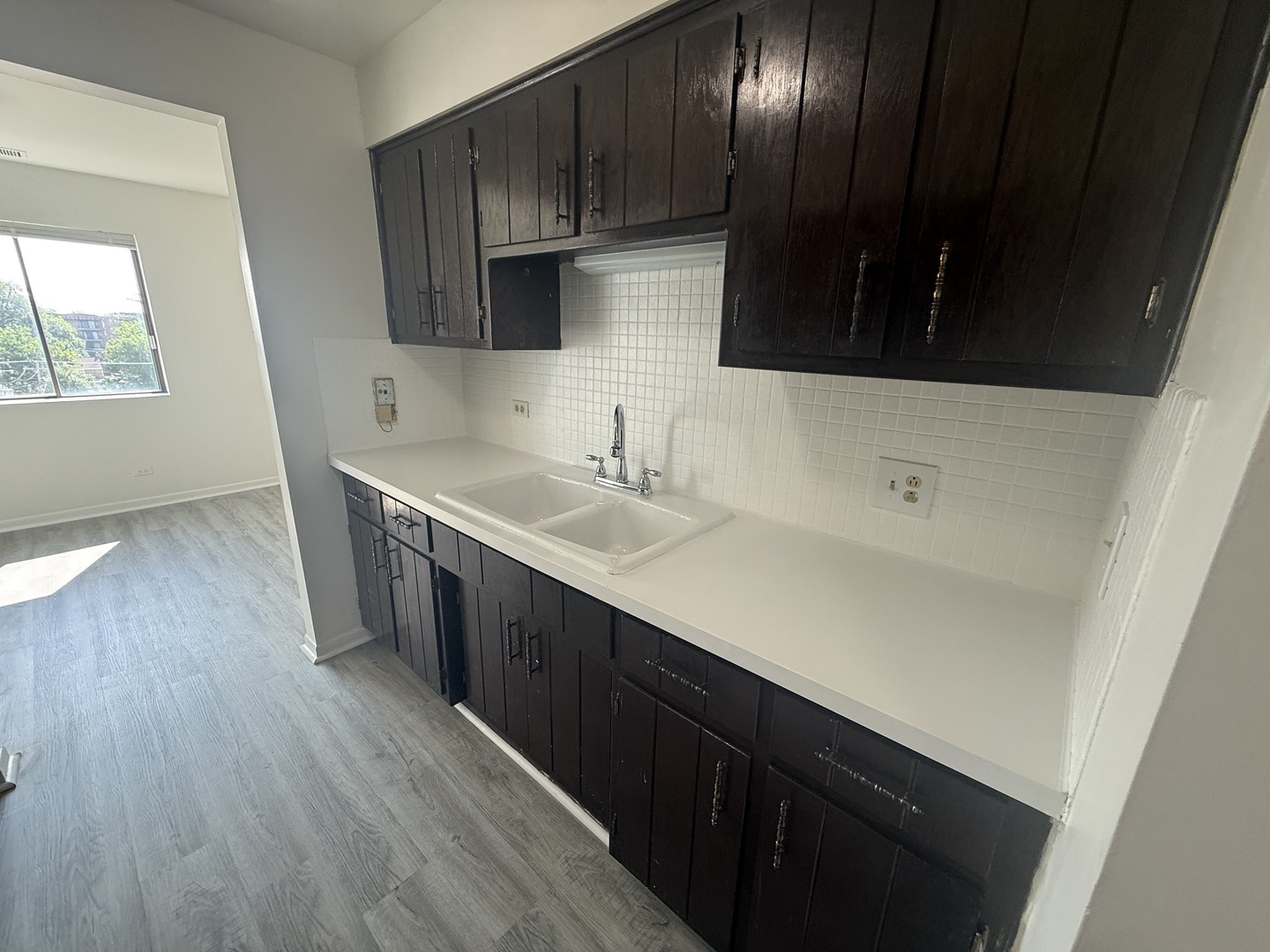 2300 N Harlem Avenue 606 Property Photo 14