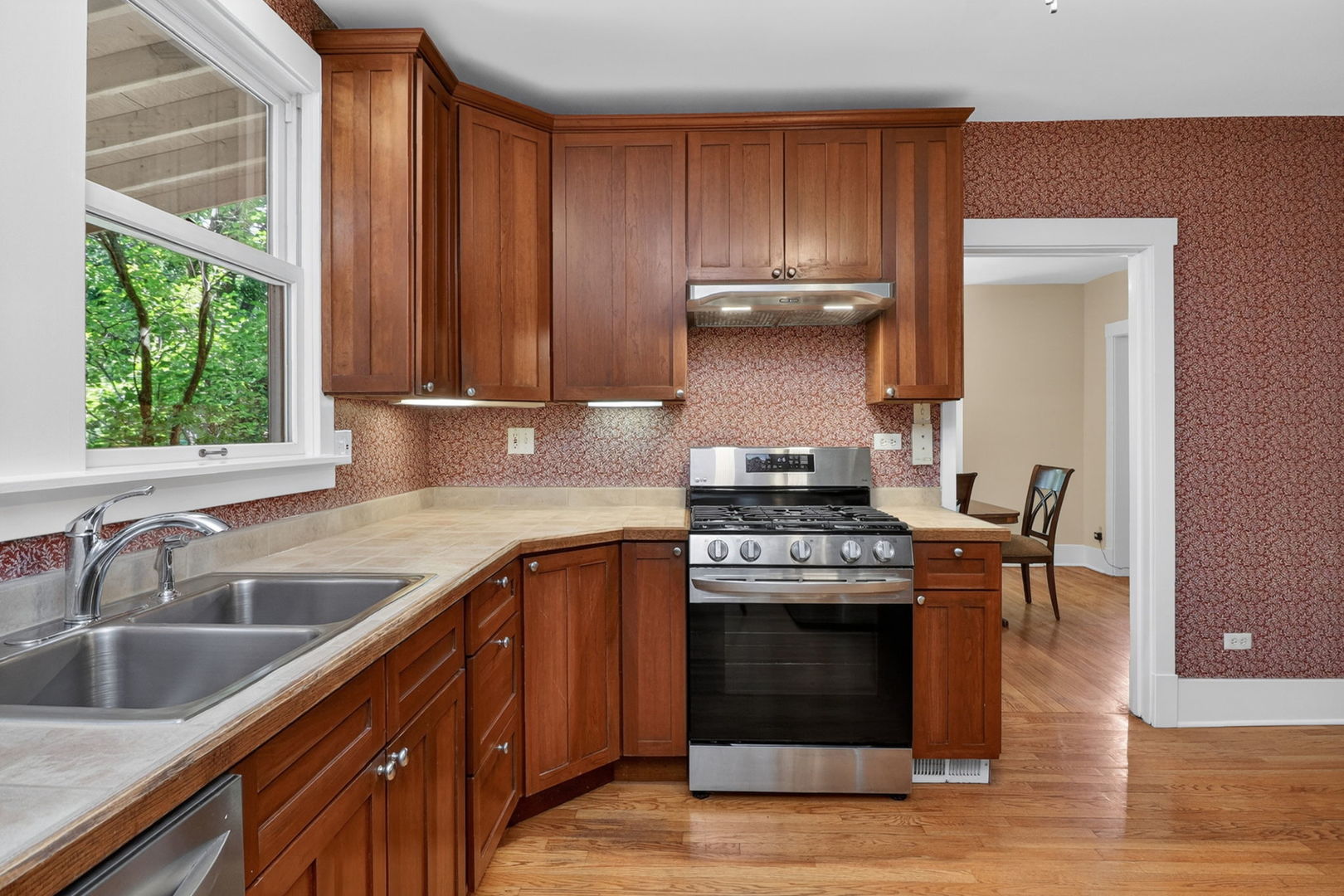 2 S Stough Street Property Photo 20