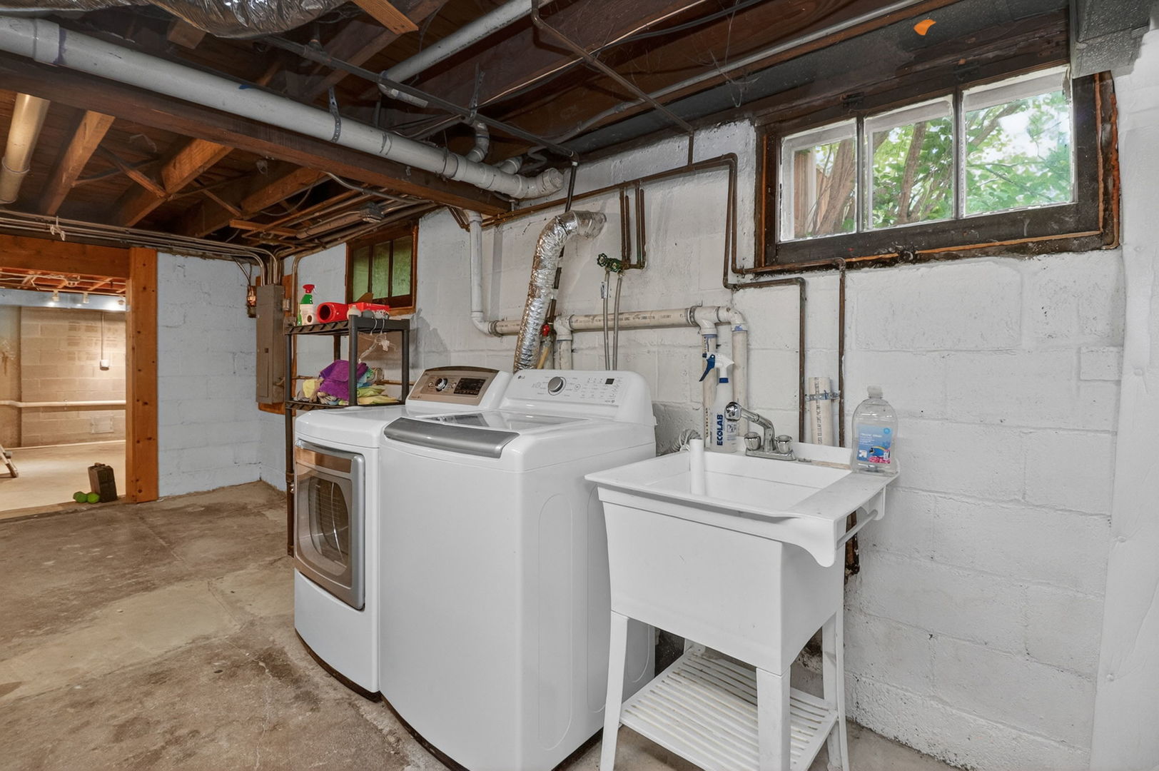 2 S Stough Street Property Photo 38