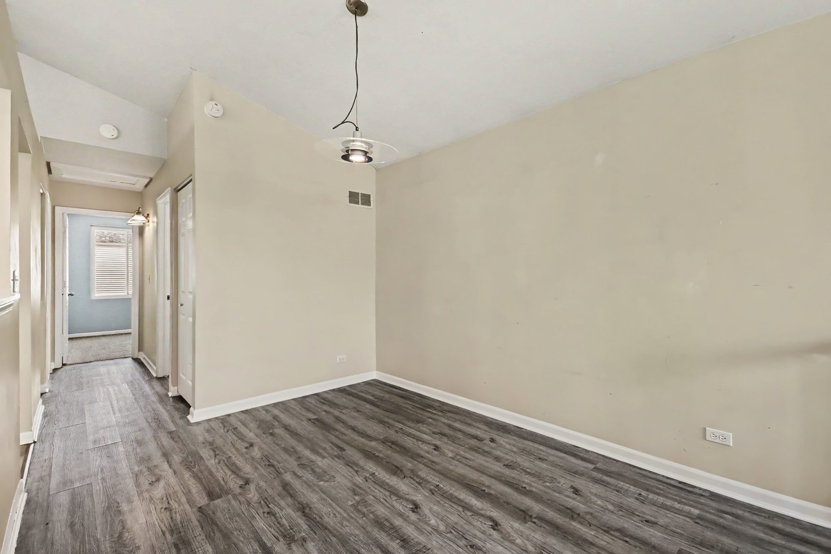 1033 Symphony Drive Property Photo 6