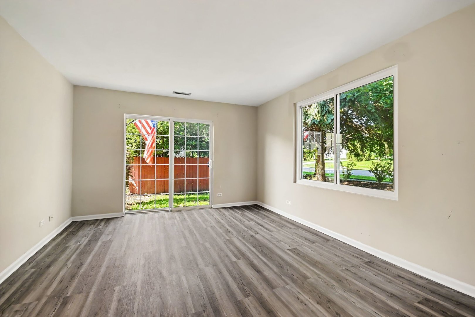 1033 Symphony Drive Property Photo 19
