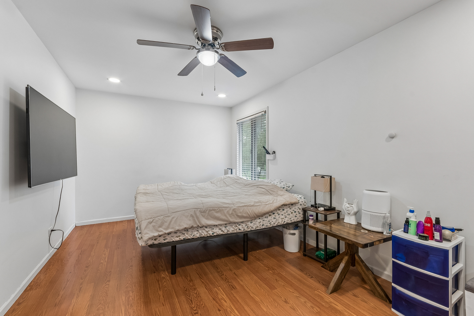 298 Danbury Drive Property Photo 9