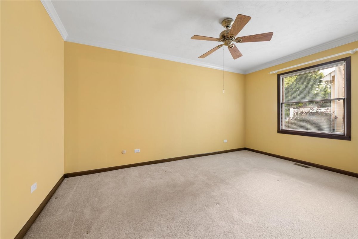 2440 Harbor Court Property Photo 20