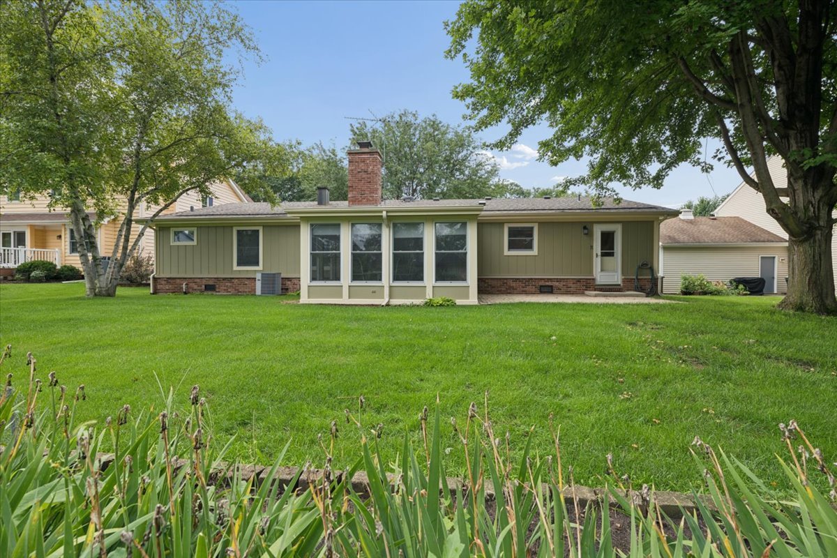2440 Harbor Court Property Photo 27