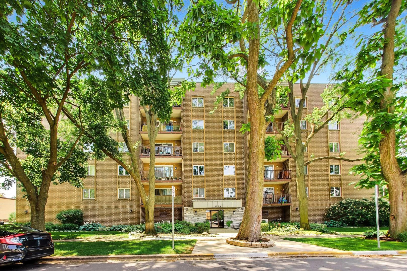 1365 Ashland Avenue 501 Property Photo 1