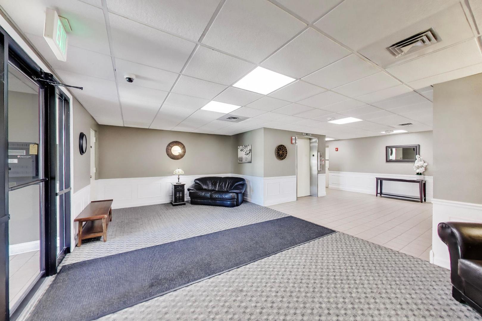 1365 Ashland Avenue 501 Property Photo 5