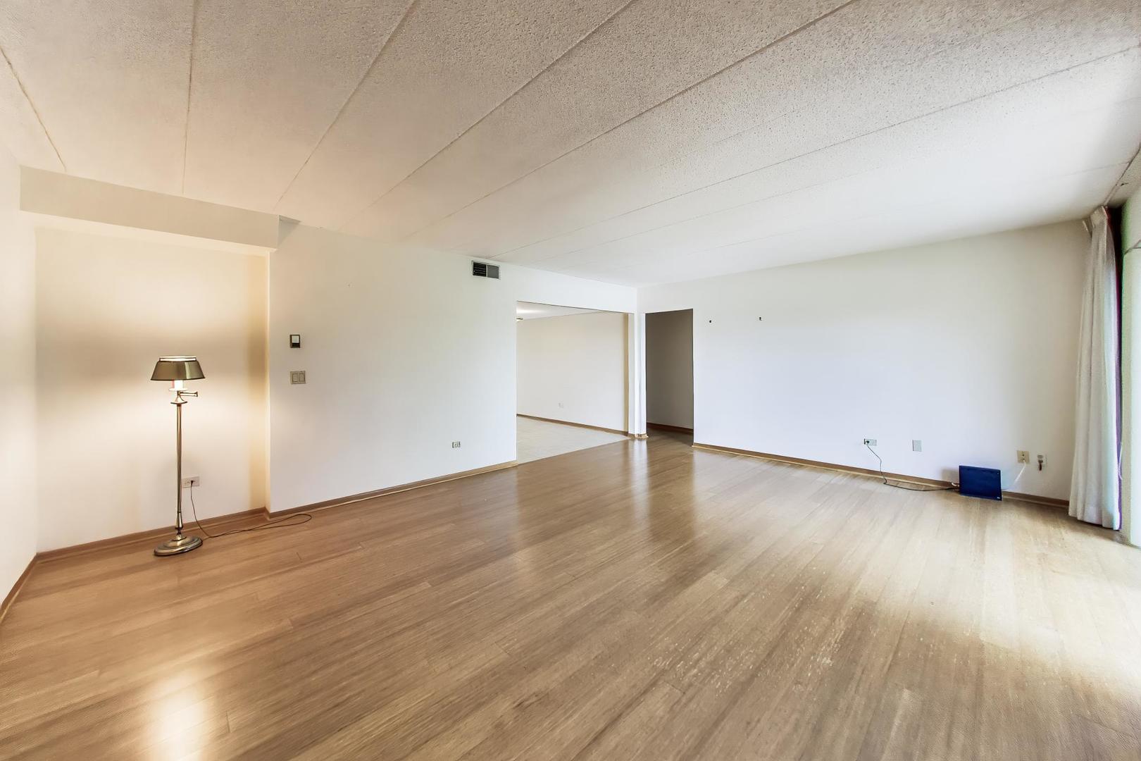 1365 Ashland Avenue 501 Property Photo 11