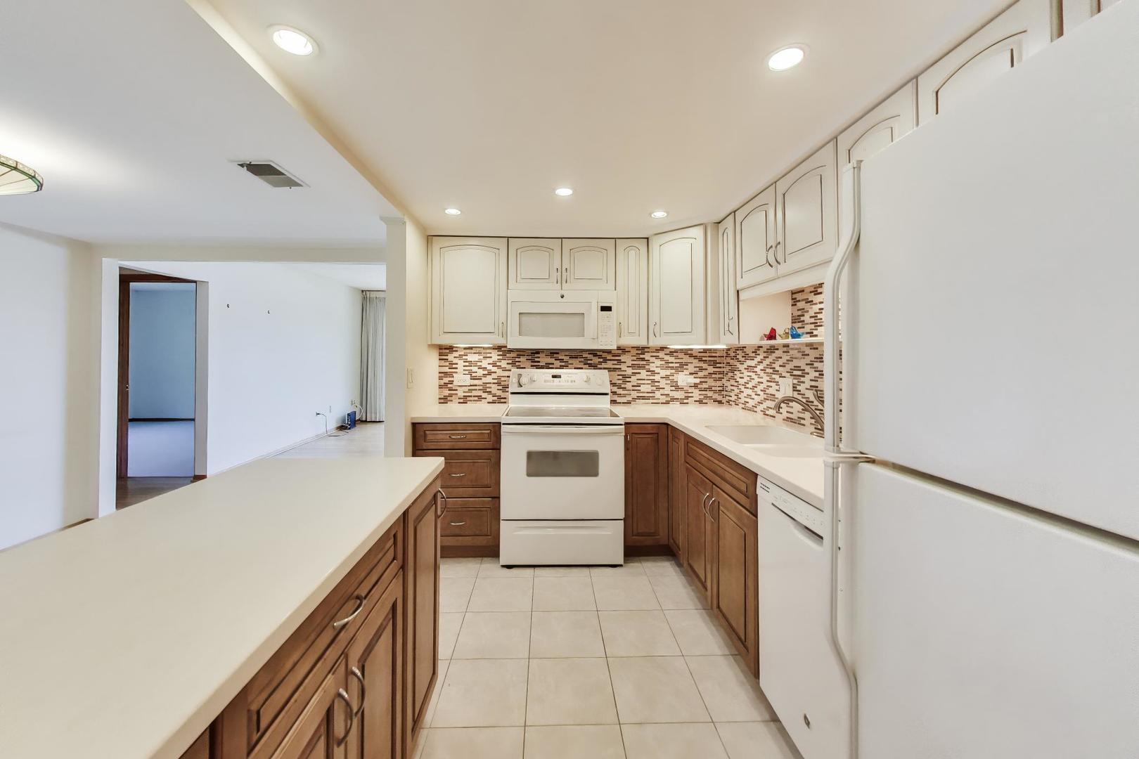 1365 Ashland Avenue 501 Property Photo 15