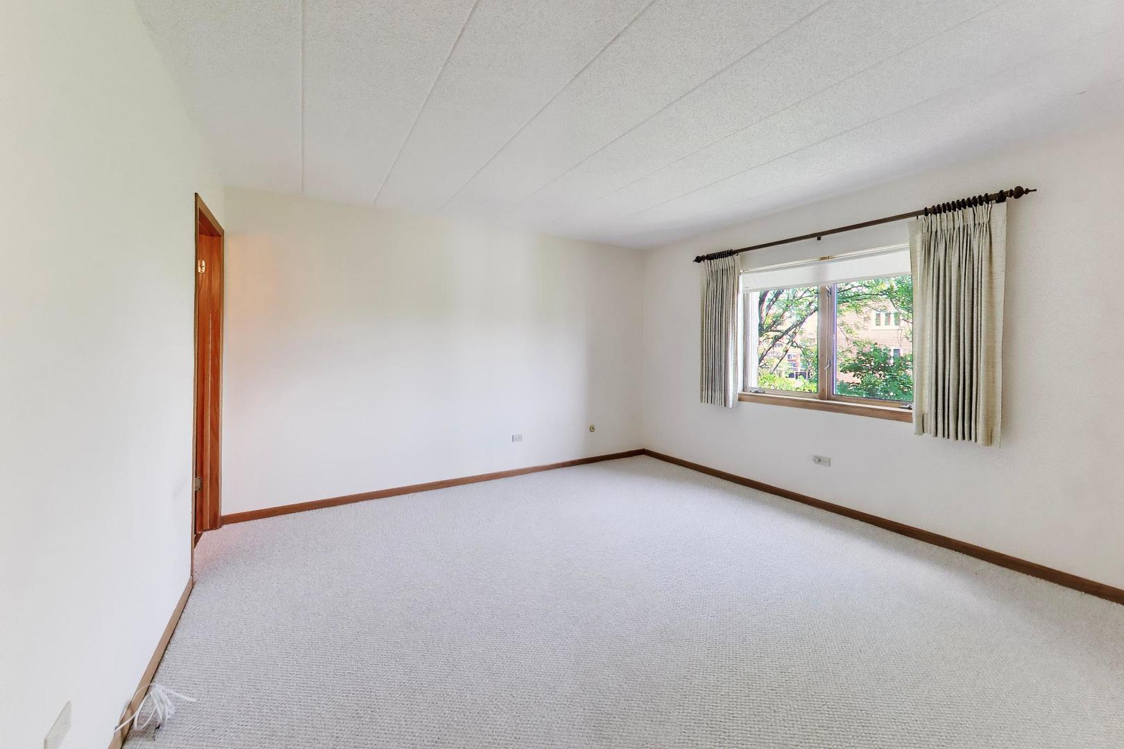1365 Ashland Avenue 501 Property Photo 17