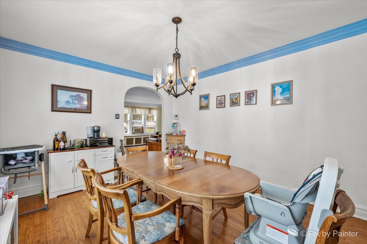 1711 Hartrey Avenue Property Photo 6