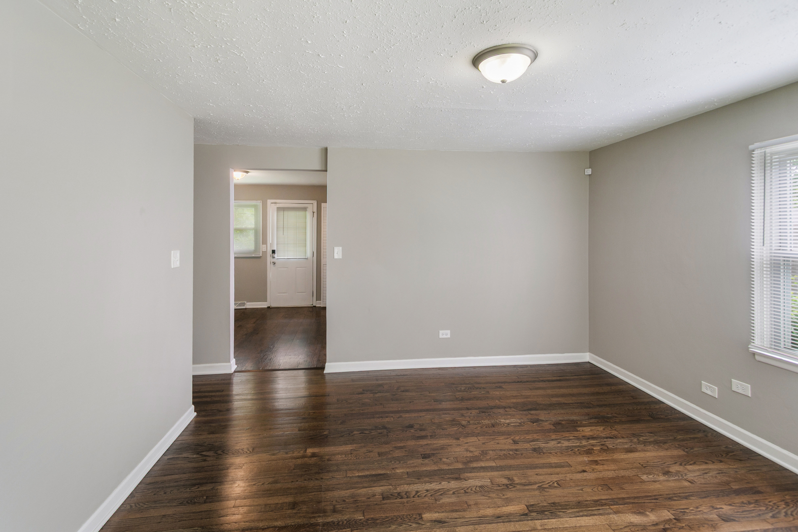 15403 Cherry Lane Property Photo 6