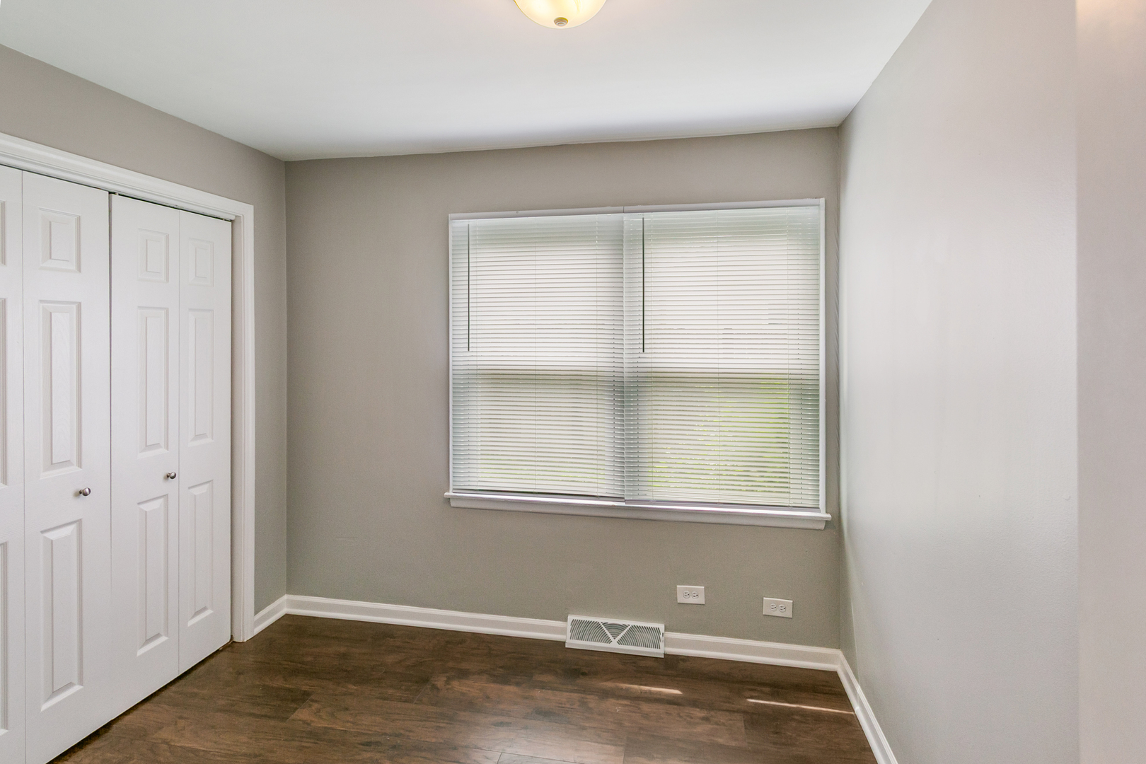 15403 Cherry Lane Property Photo 12