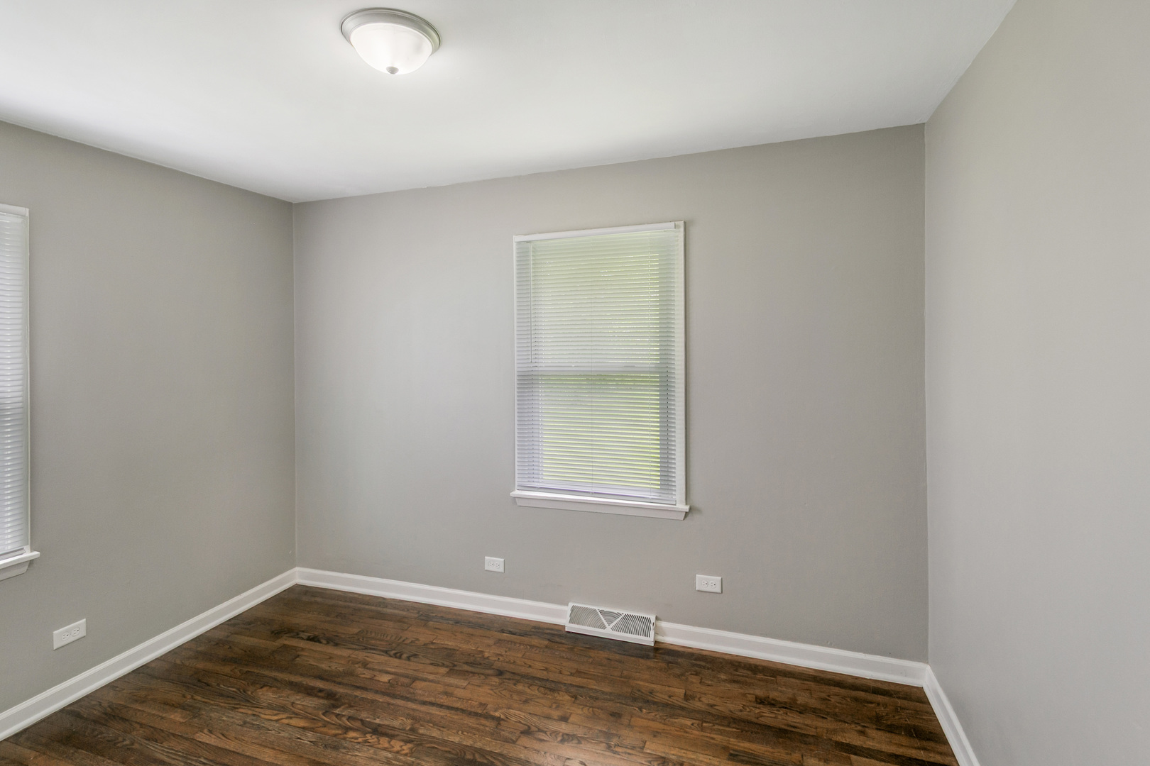 15403 Cherry Lane Property Photo 15