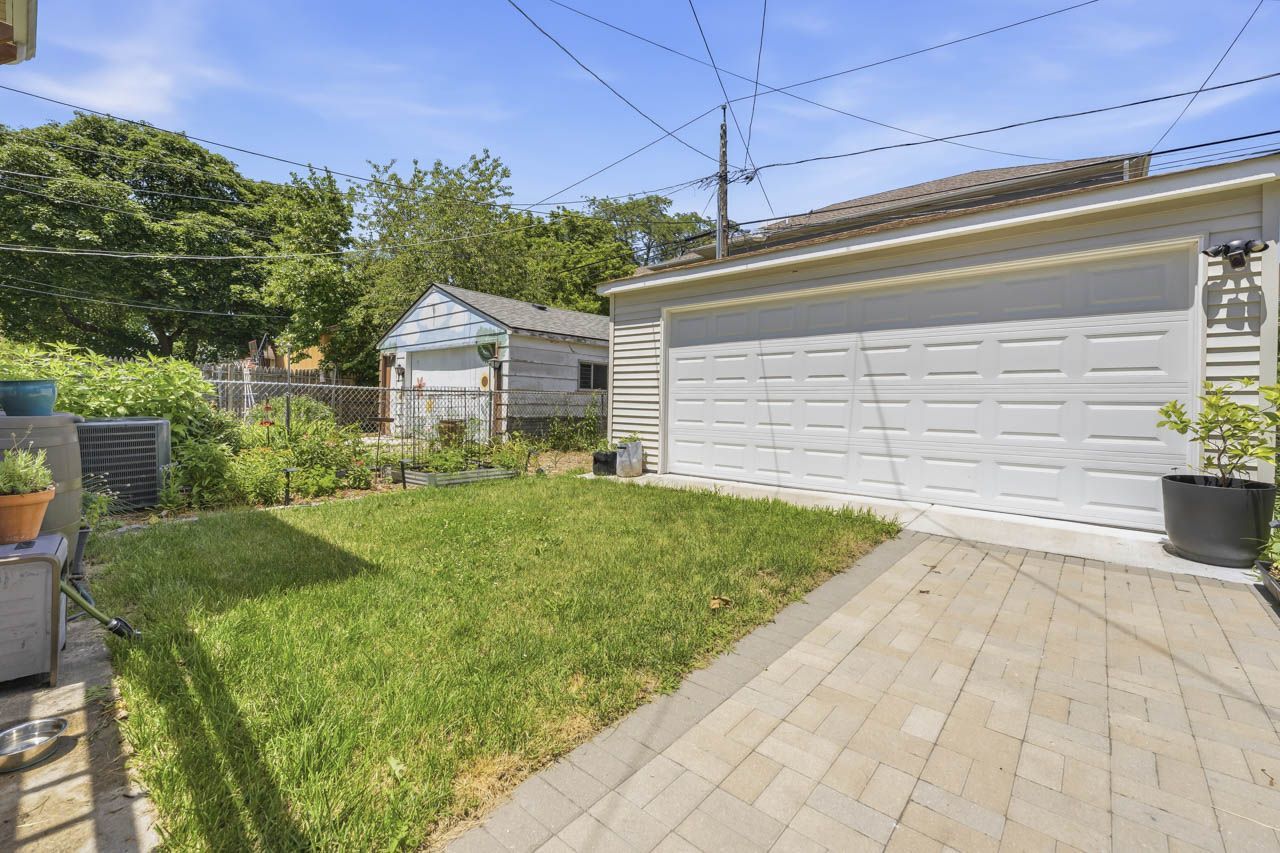 6252 W Cuyler Avenue Property Photo 37