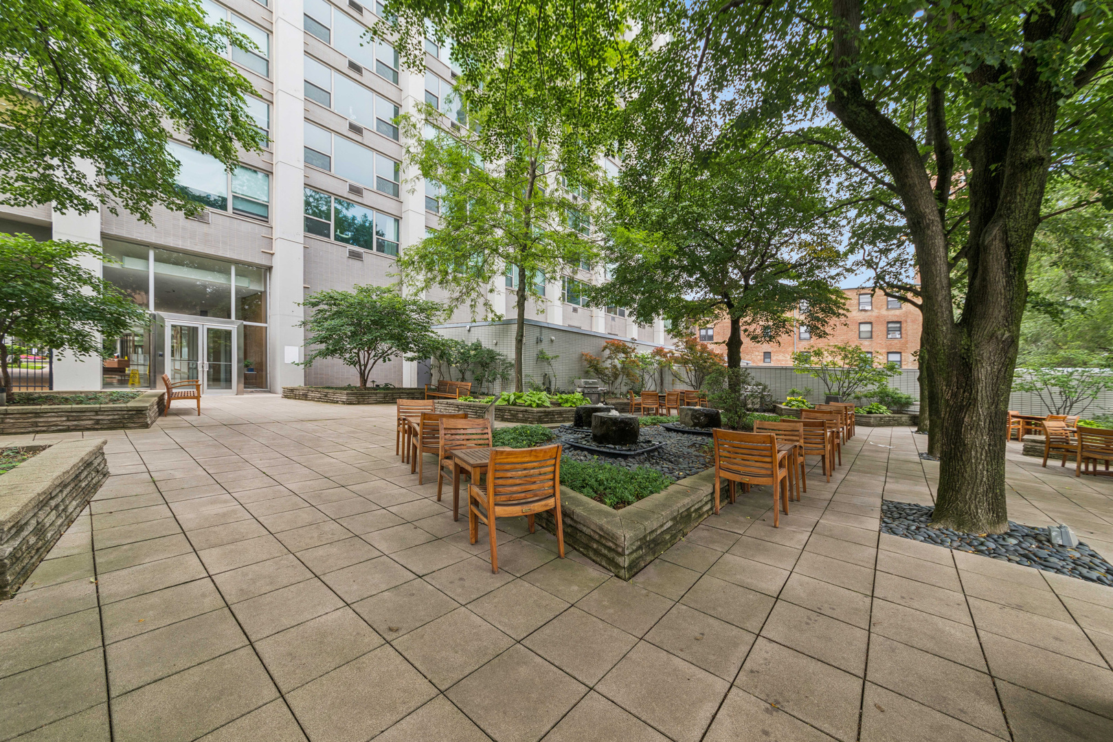 3600 N Lake Shore Drive 1308 Property Photo 14